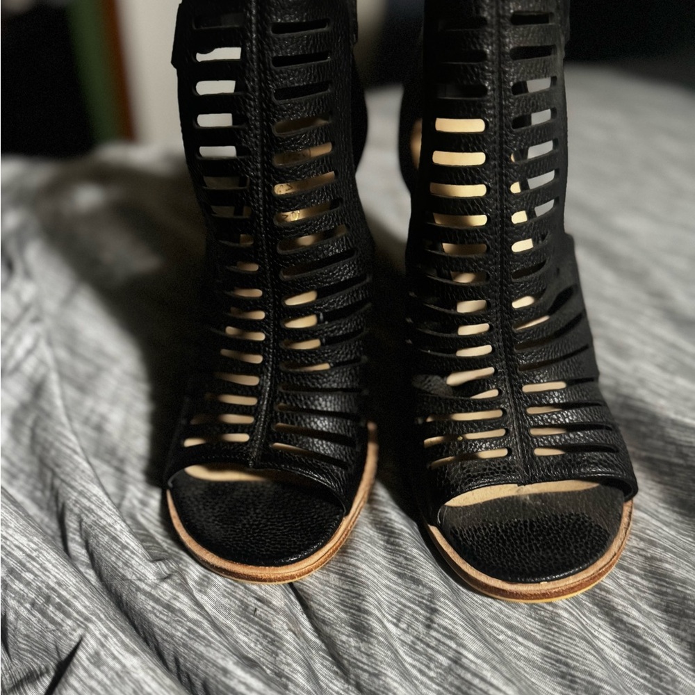 Pink Martini Elegant Black Sandals